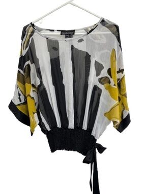 Frank Lyman Design Black, White & Yellow Pleated Blouson Top